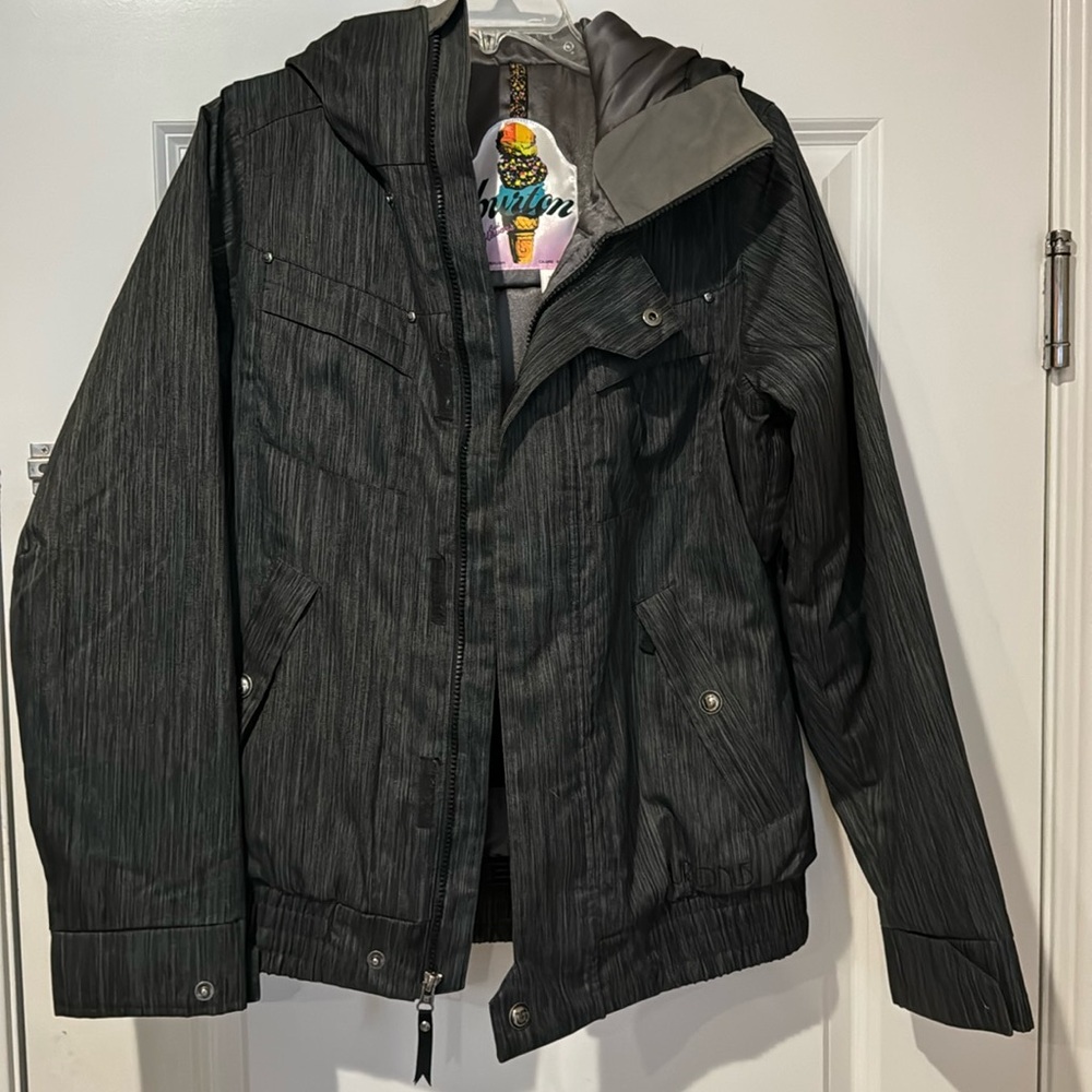 Burton women’s snowboarding jacket